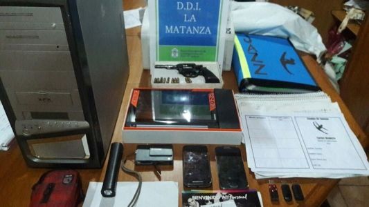 Detuvieron a un profesor de danza por abuso de sus alumnos: los amenazaba y les pedía fotos desnudos