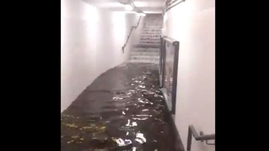 Se inundaron varias estaciones de subte y algunas líneas interrumpieron su servicio