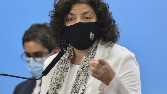 Operan de urgencia a Carla Vizzotti por apendicitis