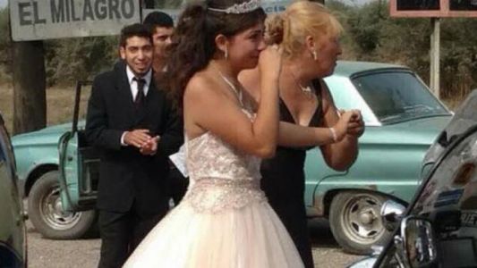 La chica que puede quedar ciega y le adelantaron su fiesta de 15 por sorpresa