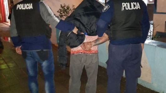 Detuvieron a un hombre que tenía encerrado a un anciano para cobrar su jubilación