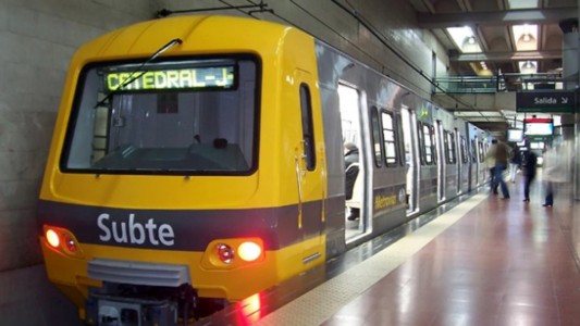 El subte vuelve a funcionar desde este lunes con los horarios previos a la pandemia