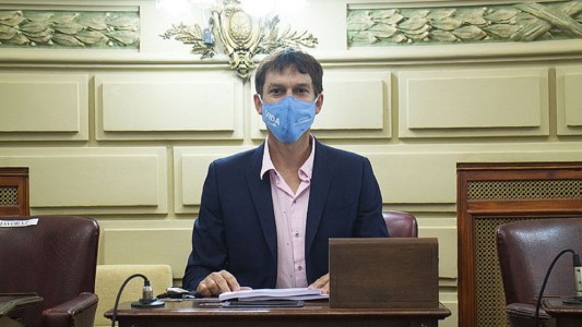 Un diputado se negó a vacunarse y ahora no lo dejan participar de las sesiones presenciales