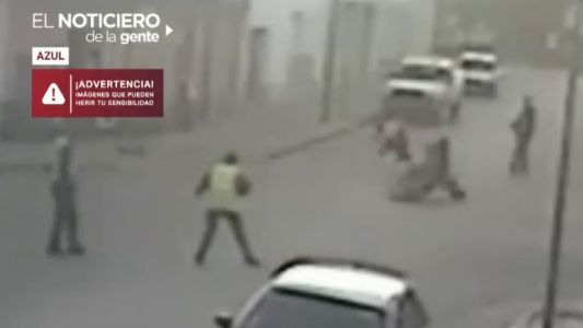 Iba en moto con su pareja y su beba, quiso evadir un control y atropelló a un policía