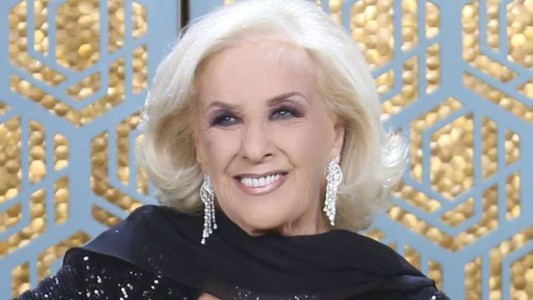 Mirtha Legrand recibió el alta médica: "Podrá continuar con la recuperación en su casa"