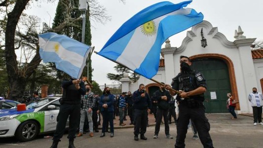 Reclamo de policías bonaerenses: medida de fuerza con "retención de tareas"