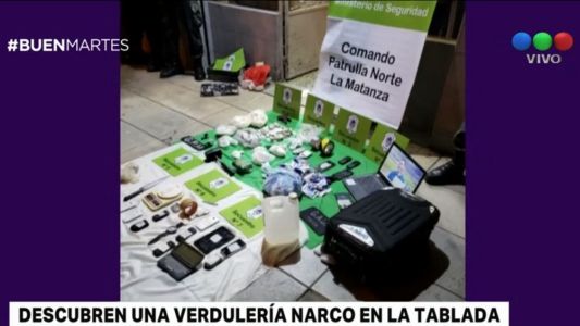 Detienen a verdulero narco: sus vecinos aplauden a la policía