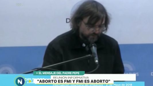 El Padre Pepe afirmó que el aborto es promovido por el FMI