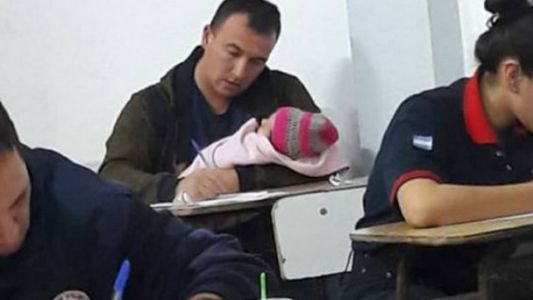 Padre 24 horas: el bombero que rindió examen con su beba en brazos