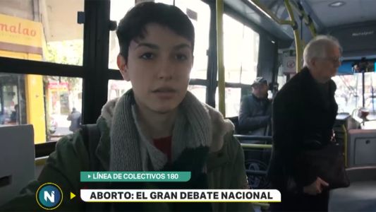 Aborto, el gran debate: la urna de Telefe Noticias en la línea de colectivos 180
