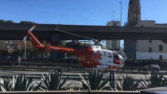 Videos: Así aterrizaba un helicópero del SAME para rescatar a un motociclista