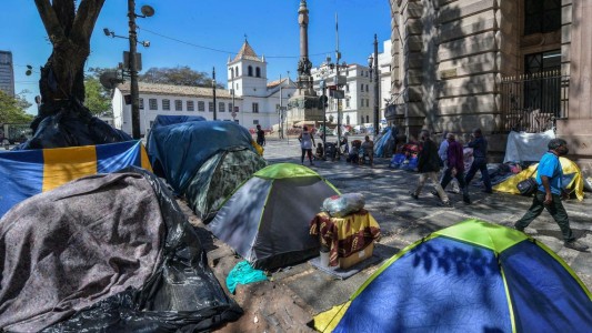Brasil relanzó su programa de ayuda social con aumento de 20% en los subsidios