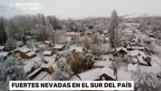 Fuertes nevadas en el sur del país (1)