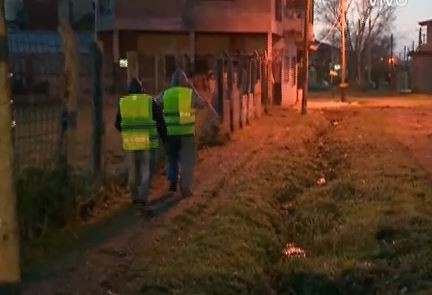 Los "chalecos amarillos" de San Francisco Solano:  Contra la inseguridad, patrullas vecinales recorren las paradas