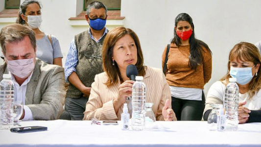 La Gobernadora de Río Negro acusó a funcionarios del Gobierno de “instigar la violencia” en la zona