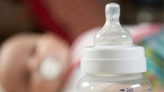 Condenado por darle leche envenenada a una beba recién nacida