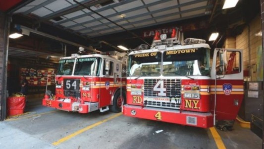 Más de 2.000 bomberos de Nueva York faltaron por enfermedad en protesta contra la vacunación obligatoria