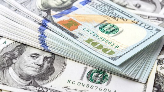 El dólar blue volvió a subir, marcó un nuevo récord y quedó al borde de los $200