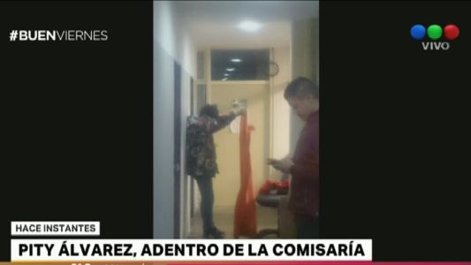 Primera foto de Pity Álvarez en la comisaría: así se entregó
