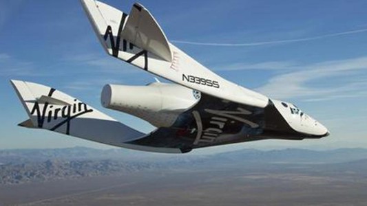Virgin Galactic vendió un centenar de pasajes al espacio por US$ 450.000 cada uno