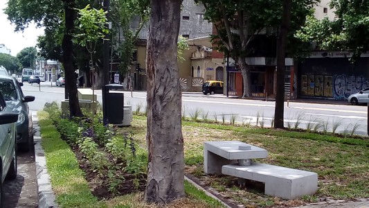 Por ley, convertirán 2800 terrenos baldíos en "plazas pequeñas" de la Ciudad de Buenos Aires