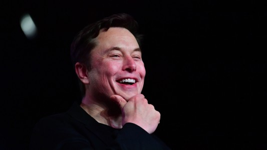 Elon Musk vendió 6.900 millones de dólares de acciones de Tesla