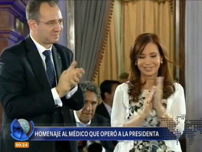 Homenaje en el Senado al médico que operó a la presidenta