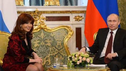 Cristina agradeció en ruso al presidente Vladimir Putin