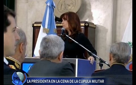 Cristina a los militares: "no se dejen llevar pot el canto de sirenas"