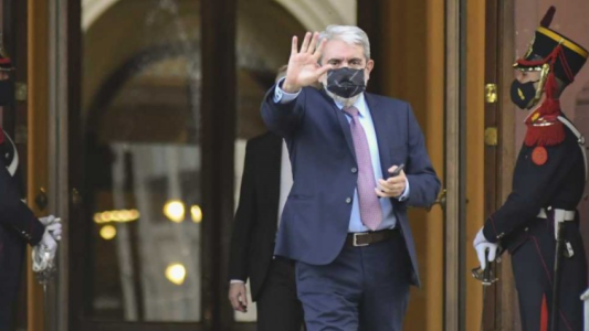 Aníbal Fernández sobre el ataque a Clarín: "Estamos hablando de un atentado"