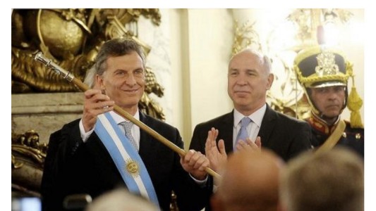 Lorenzetti, tras la asunción de Macri: "Son necesarias muchas transformaciones y creo que vamos a poder trabajar juntos"