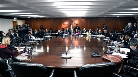 El Gobierno enviará un proyecto al Senado para ampliar el Consejo de la Magistratura