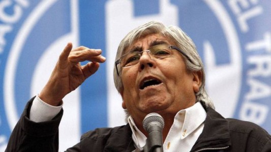 Moyano advirtió al Gobierno que no "quiera meter miedo" con la posibilidad de despidos