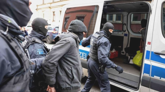 Alemania: los antivacunas planeaban asesinar a un funcionario