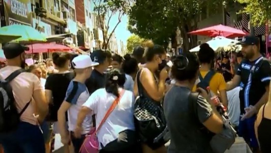 Tour avenida Avellaneda, entre las ofertas y los contagios