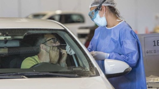 Aseguran que febrero y marzo serán los “peores meses de contagio” de la variante Ómicron del coronavirus