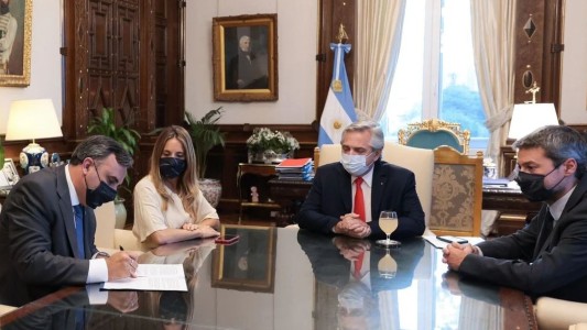 El Gobierno acordó el congelamiento de precios en el sector turístico para la temporada de verano