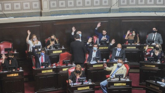 Sancionan la creación de tres nuevos ministerios en la provincia de Buenos Aires