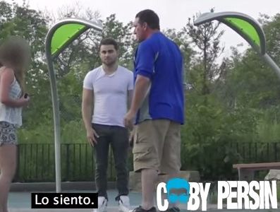 Video: simuló ser un pedófilo para mostrar los riesgos de las redes sociales