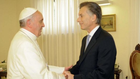 Macri partió a Roma para reunirse con el papa Francisco