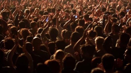 Amplían el aforo para eventos masivos al aire libre en Buenos Aires