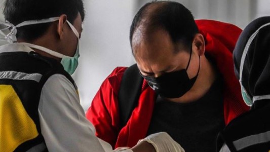 Severas restricciones en Filipinas: el presidente autorizó a detener a los no vacunados que salgan a la calle