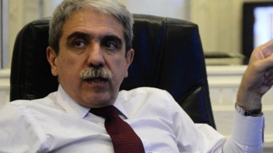 Apagón: Aníbal Fernández calificó de "sinvergüenza" a Aranguren por dichos sobre tarifas