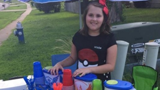 Pokémon Go: una nena encontró la forma de ganar 200 dolares por día