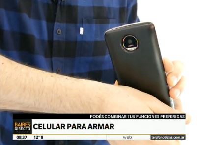 Telefe Noticias en la Feria de Berlín: celular para armar