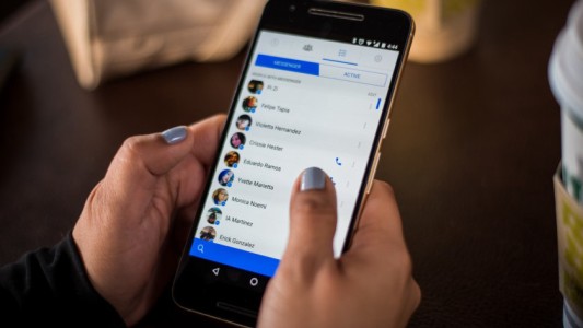 Facebook lanzó "Messenger Day" para competir con Snapchat