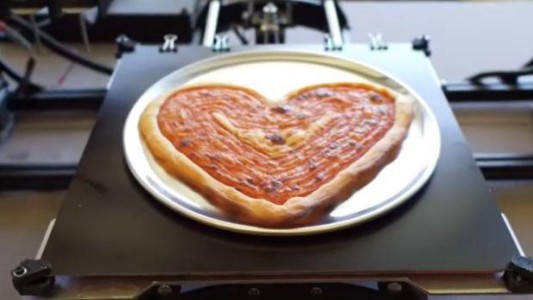 La NASA financia el desarrollo de un robot que imprime pizzas