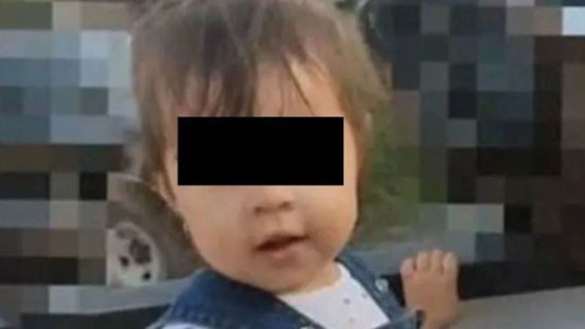 Murió una nena de 2 años tras comer una galleta envenenada que le dejaron a su perro