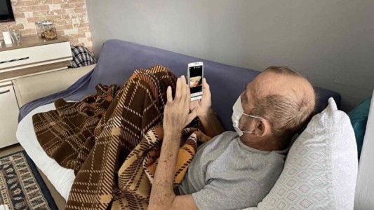 El calvario del hombre que dio 78 veces positivo de covid y lleva 14 meses aislado