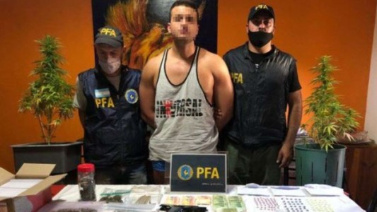 Rosario: detuvieron a un policía por hacer delivery de droga para fiestas electrónicas